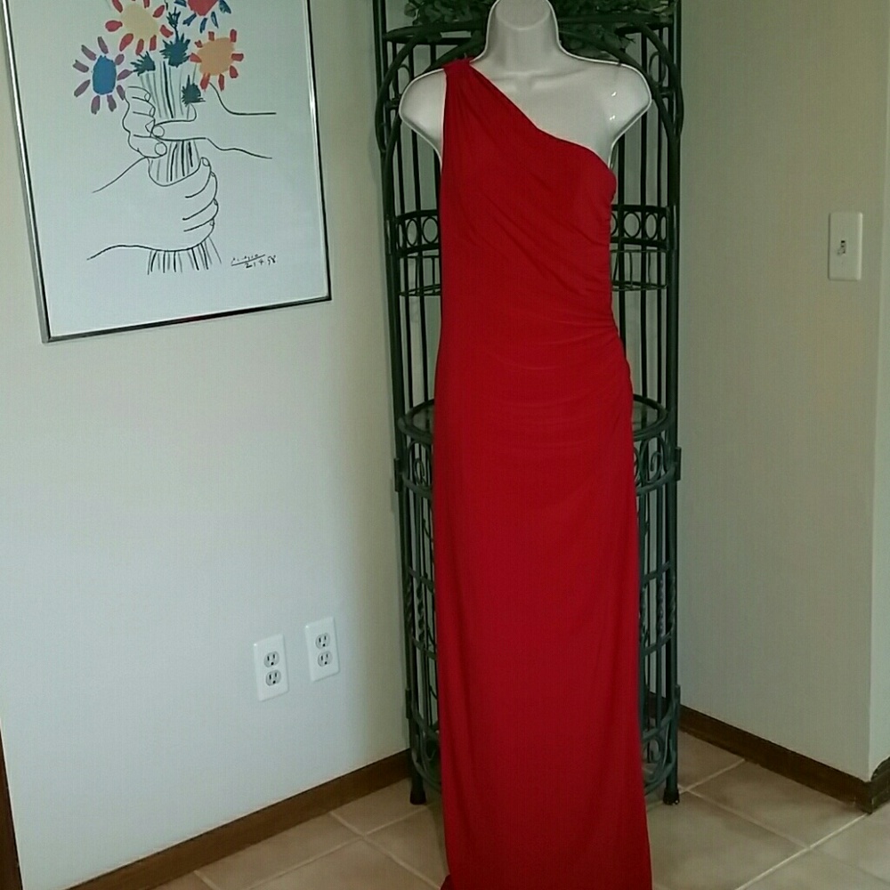 Gorgeous True Red Long Formal Dress
